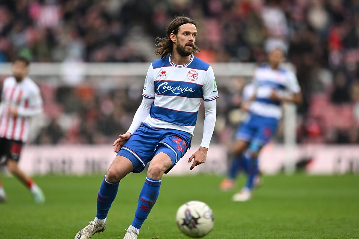 包含集结日本菲卡调整名单以备法甲，队长鼓劲环节打磨，目标明确，临场指挥获称赞的词条